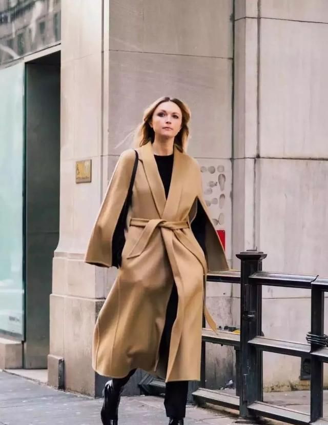 驼色大衣配色法则教你穿出高级感,暖驼色搭驼色大衣好看吗