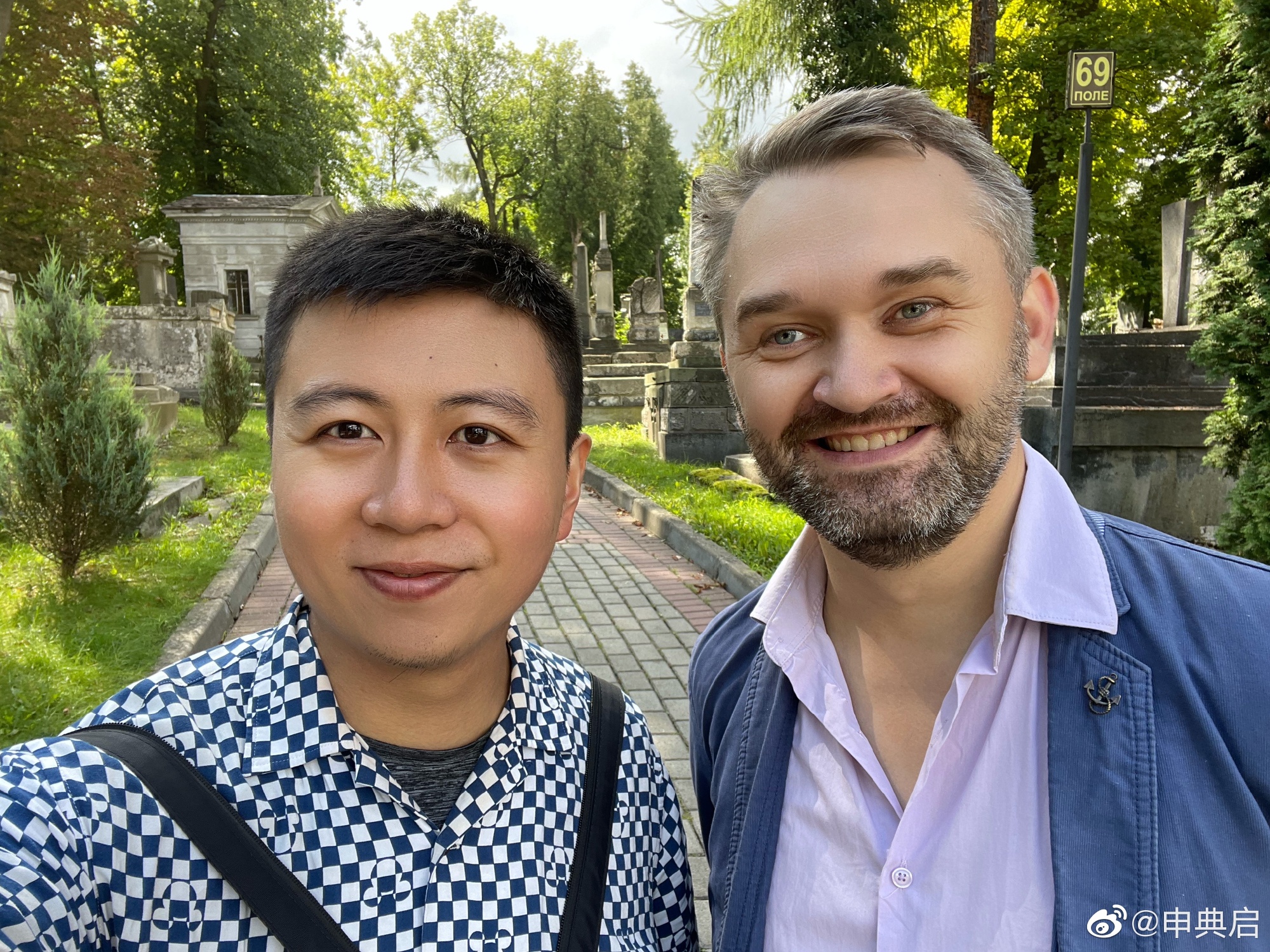 利沃夫最神奇的地方在于历史上多次易主,墓地都有各历史时期风格