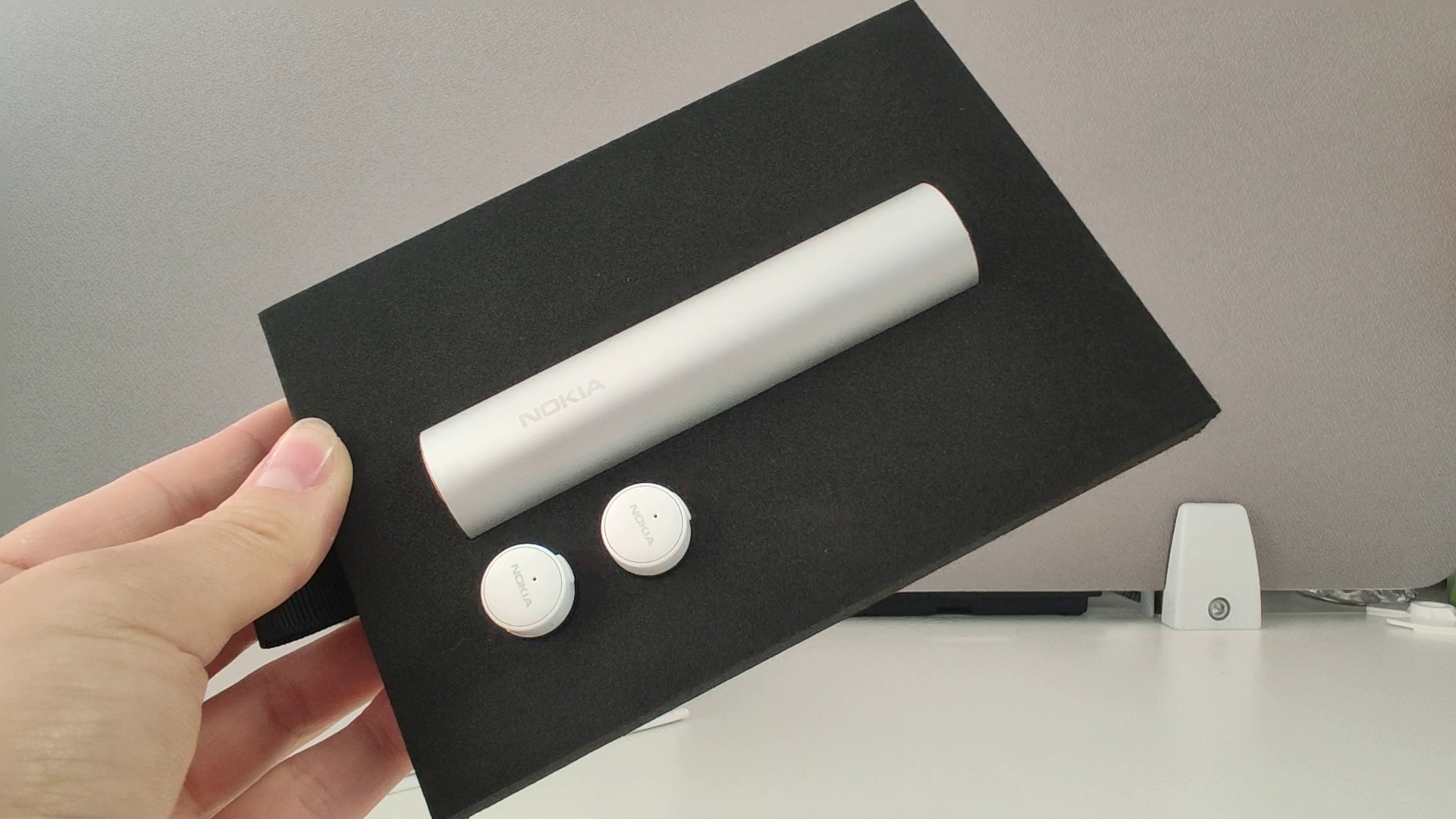 70小时续航宣告王者归来，诺基亚首款全无线耳机BH-705评测报告