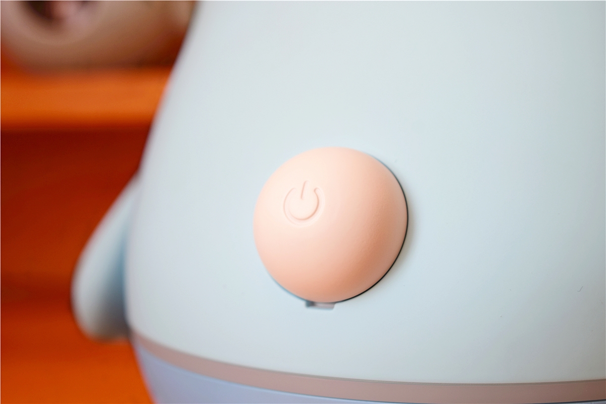 ai智能机器早教,聪聪ai机器人