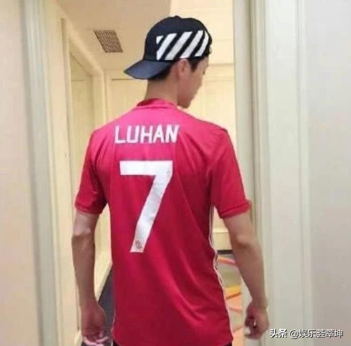 曼联官方祝福鹿晗生日,鹿晗生日祝福关晓彤贝克汉姆