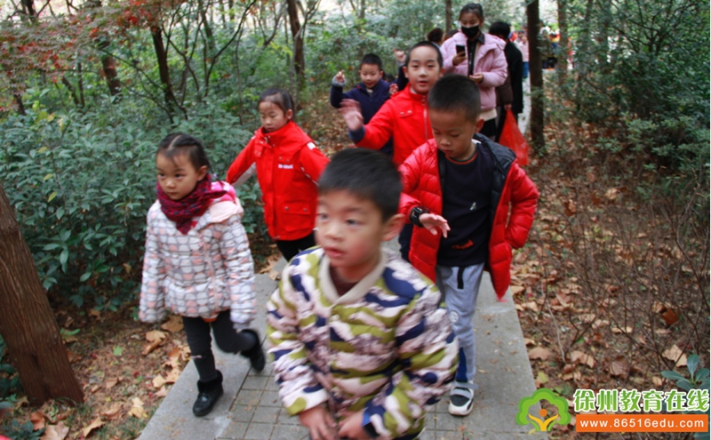 二实幼拉开师生“彭祖园冬季运动天天行”序幕