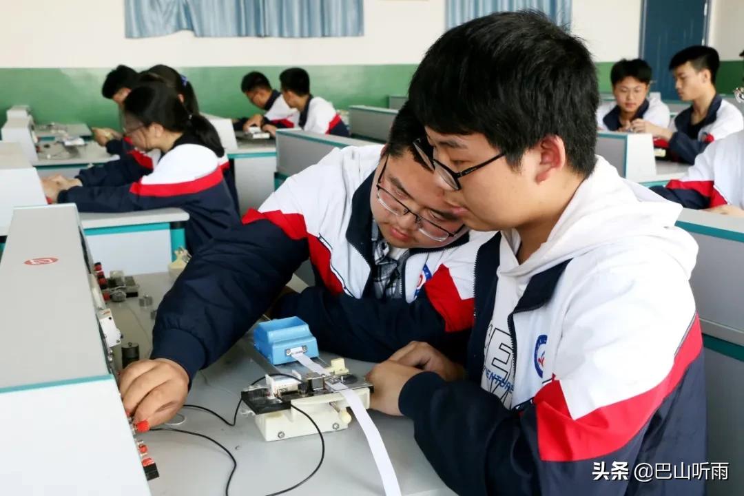 网上教学开放周宣传片,校园开放日教育机构