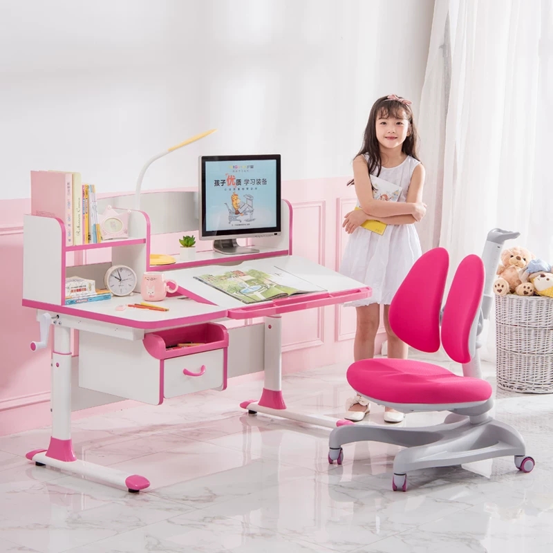 儿童书桌买挡板的好吗,护童儿童书桌推荐