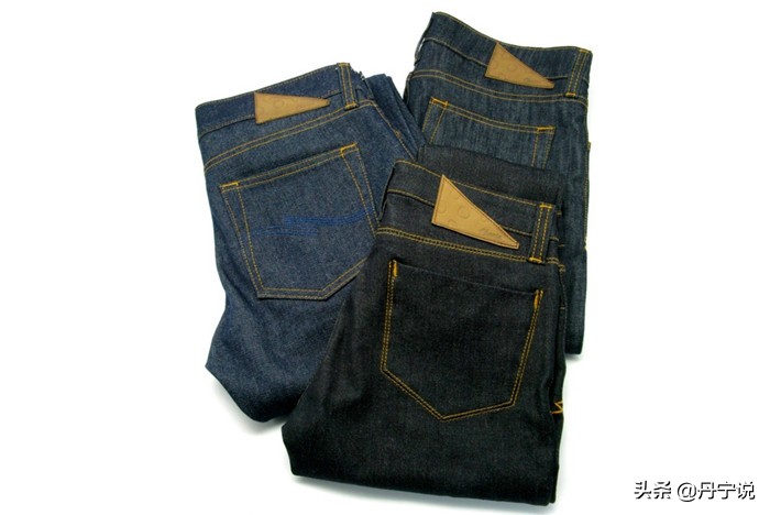 所有品牌牛仔裤,所有牛仔裤的品牌带红色条纹