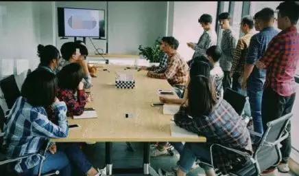 小个子年会穿什么礼服好看,大码年会礼服推荐高级感日常可穿