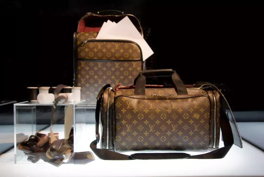 苹果奢侈品产品,lvgucci降价