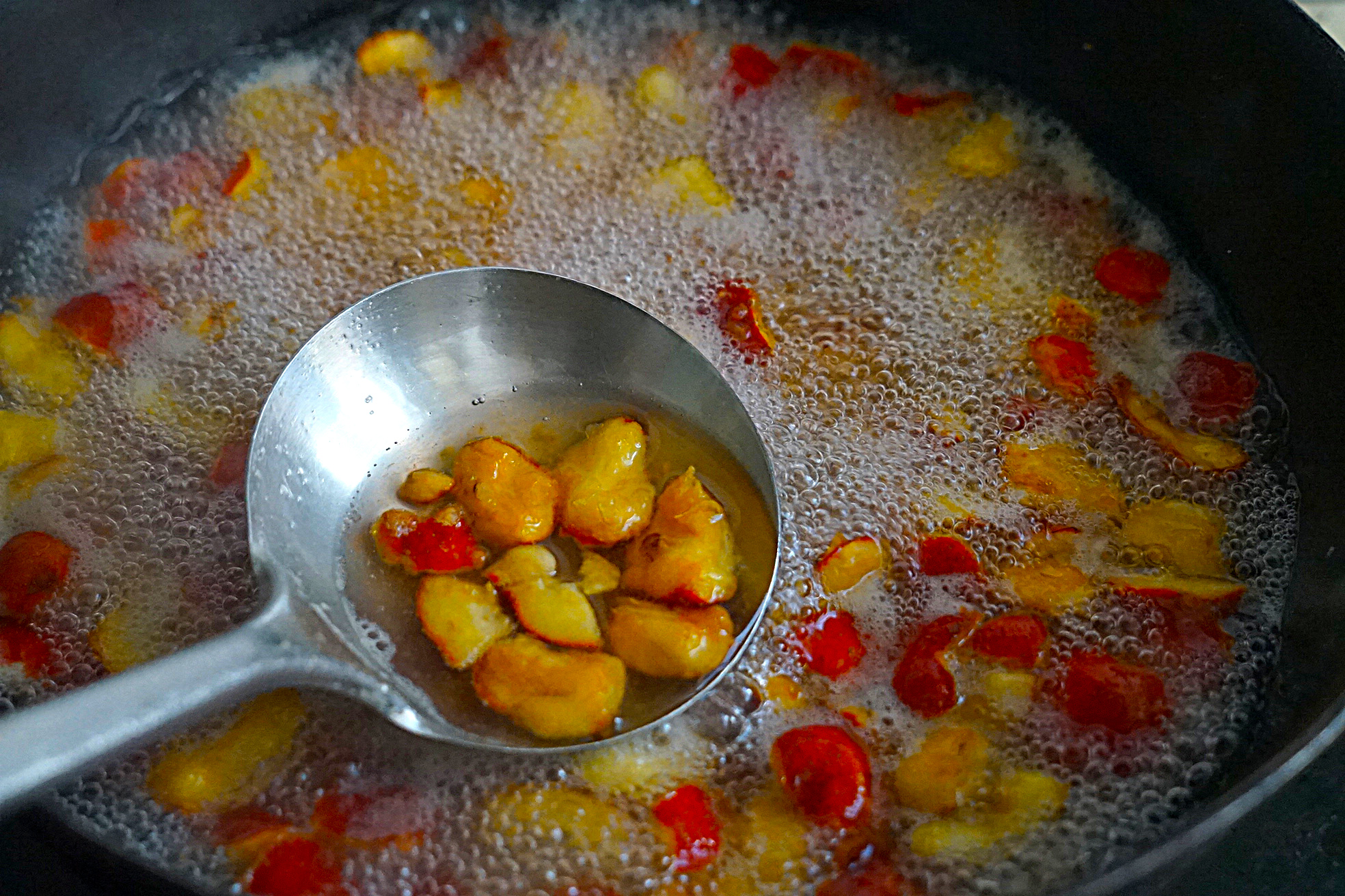 山楂最好吃的十种做法,山楂的各种家庭版简单吃法