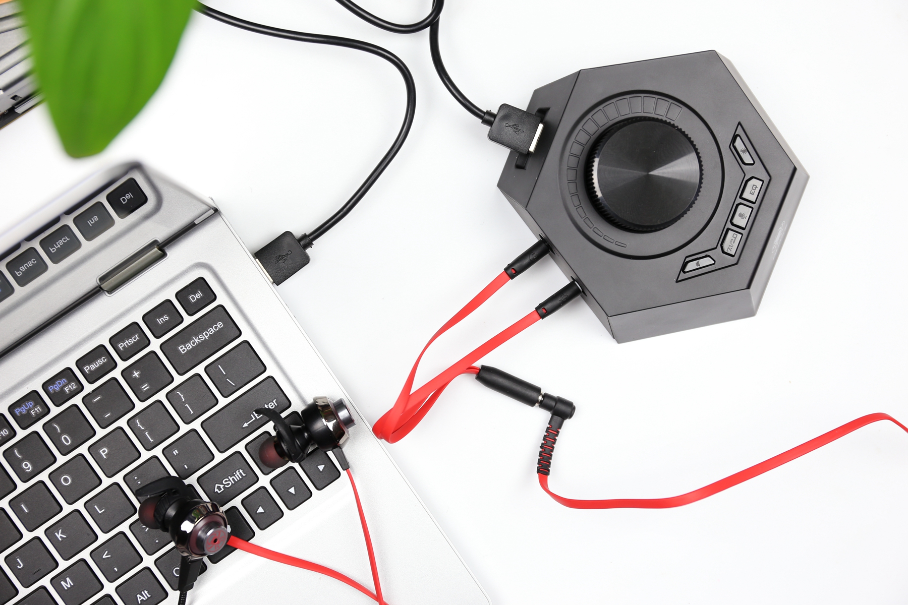 浦记g50耳机和西伯利亚mg2哪个好,浦记g50耳机吃鸡实战