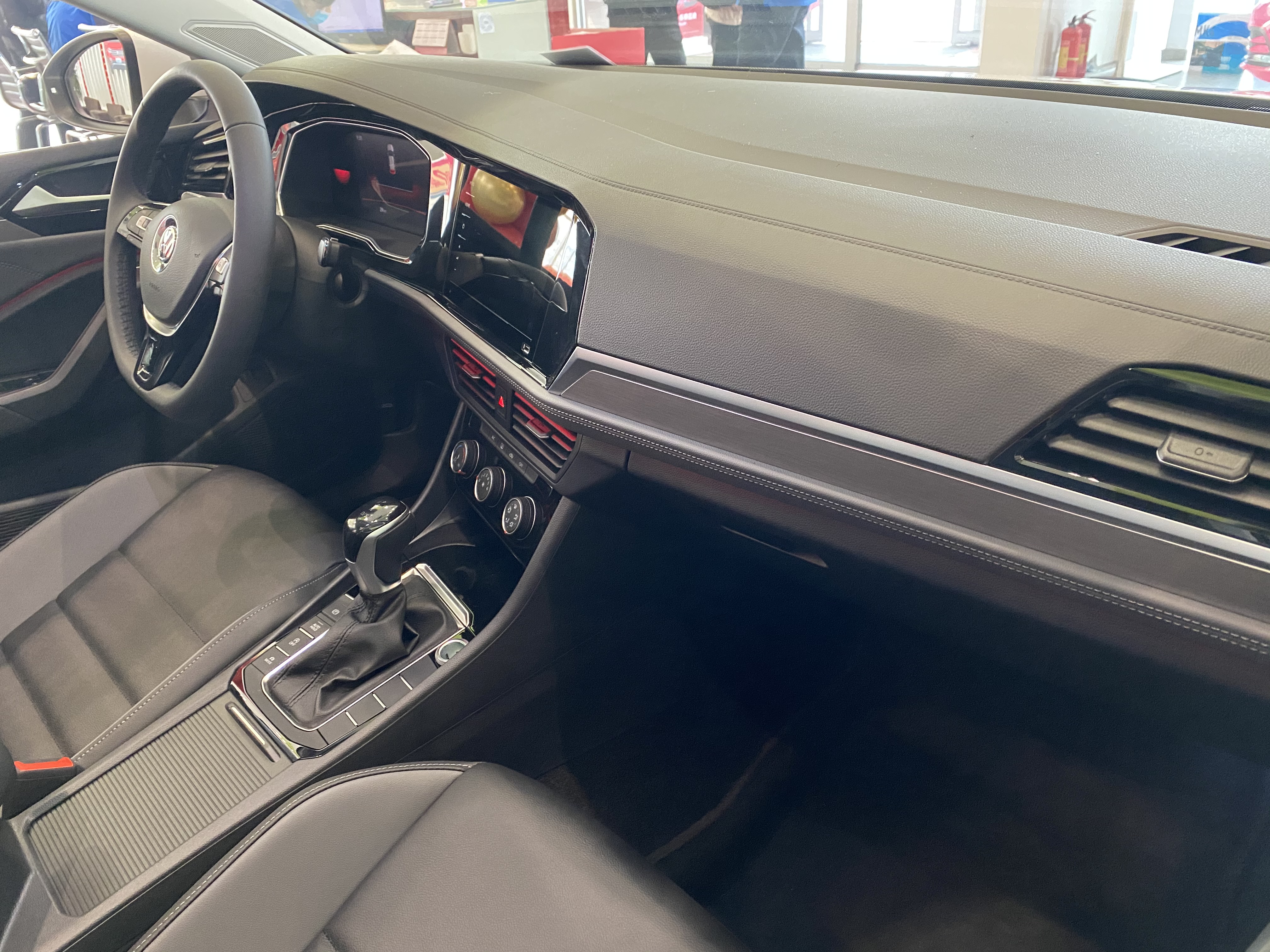 提大众速腾,提速腾1.5t超越版