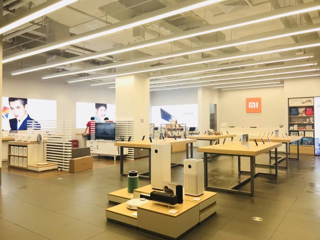 小米和红米笔记本有什么区别,小米1a和红米1a显示器区别