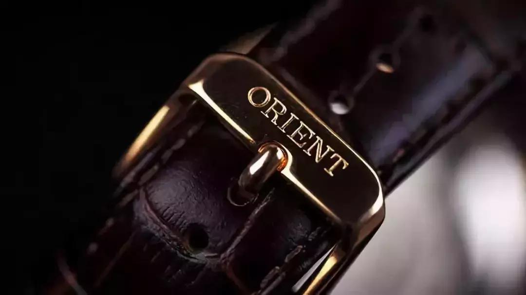 怎样保养手表才不会有划痕,手表外壳有较深的划痕怎样修复