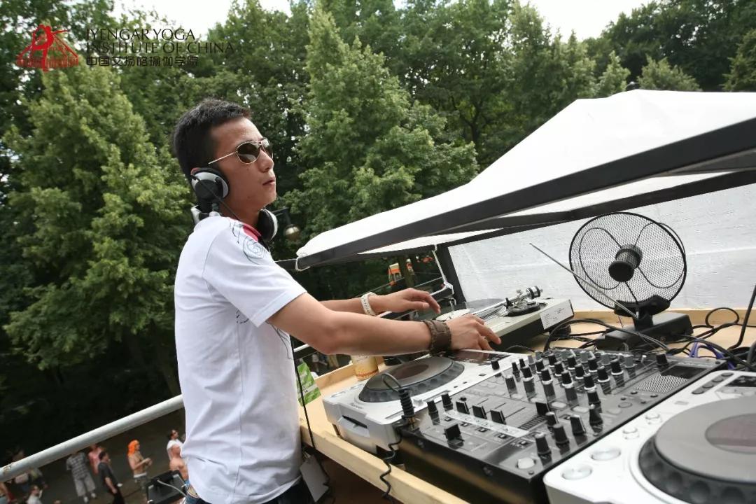 鐟滀冀dj鏀炬澗,鍔茬垎dj鐟滀冀