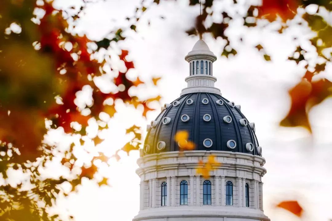 郑州漂亮的秋色风景,郑州的这些湖畔藏着最美的秋色
