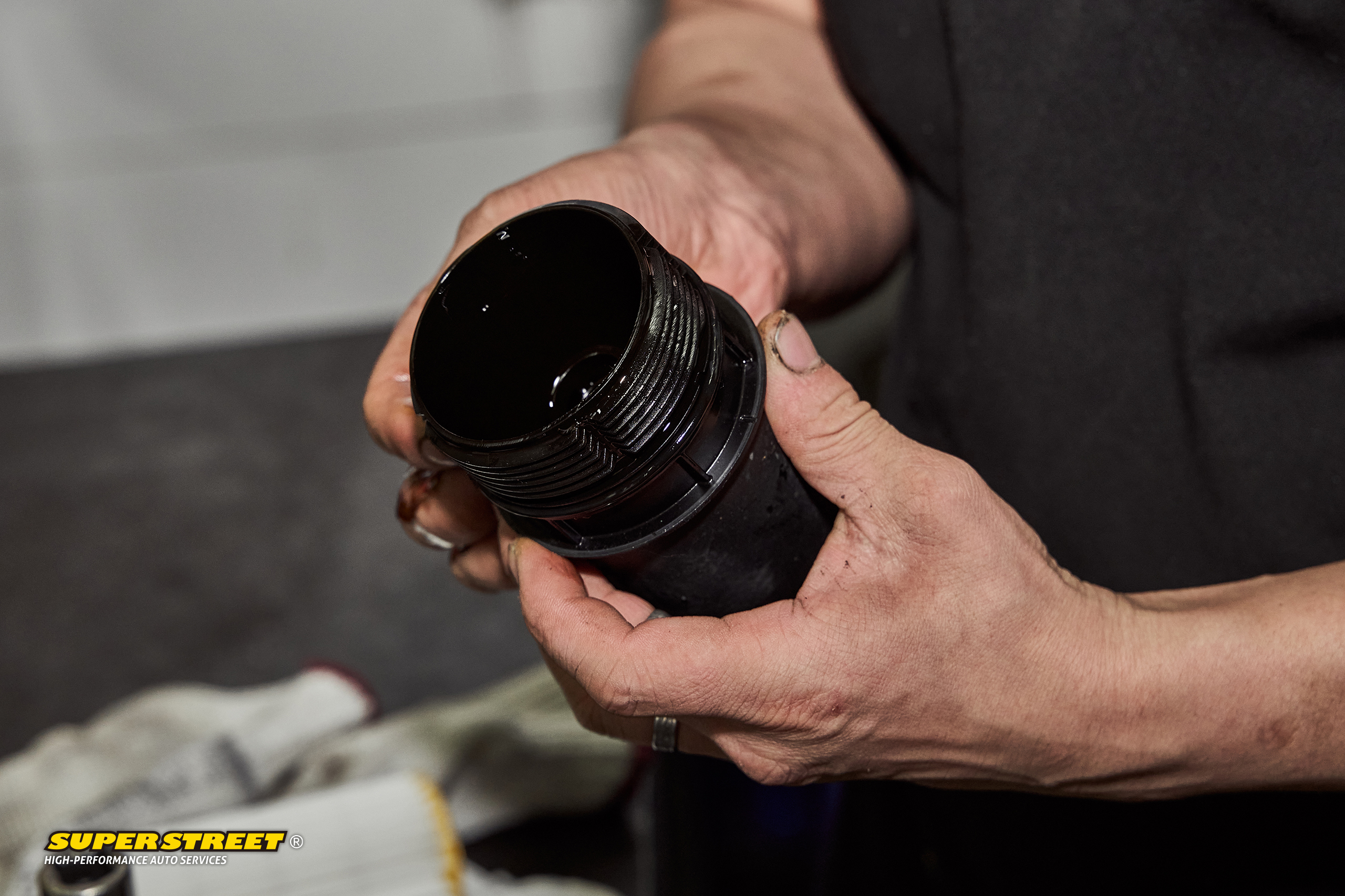 奥迪a4lb9用什么品牌机油,奥迪a4l壳牌机油推荐