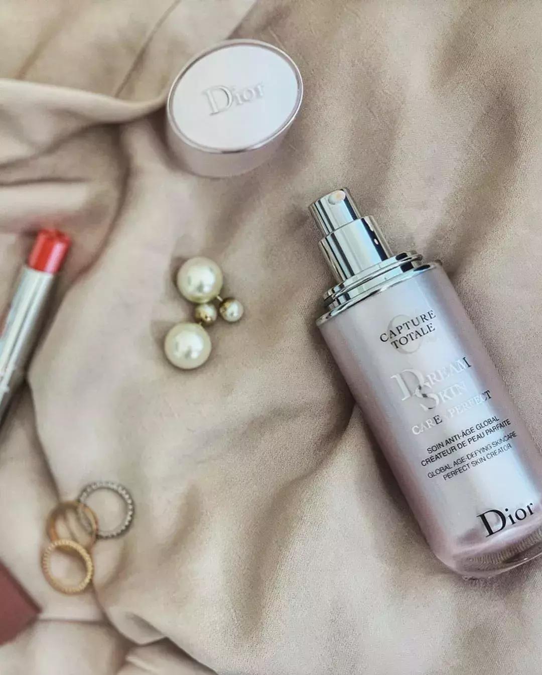 素颜霜懒人伪素颜提亮遮瑕,公认好用的5款素颜霜