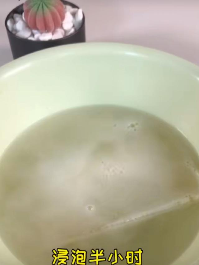 硅胶手机壳变黄怎么洗白最快方法,生活小妙招让变黄的手机壳变白