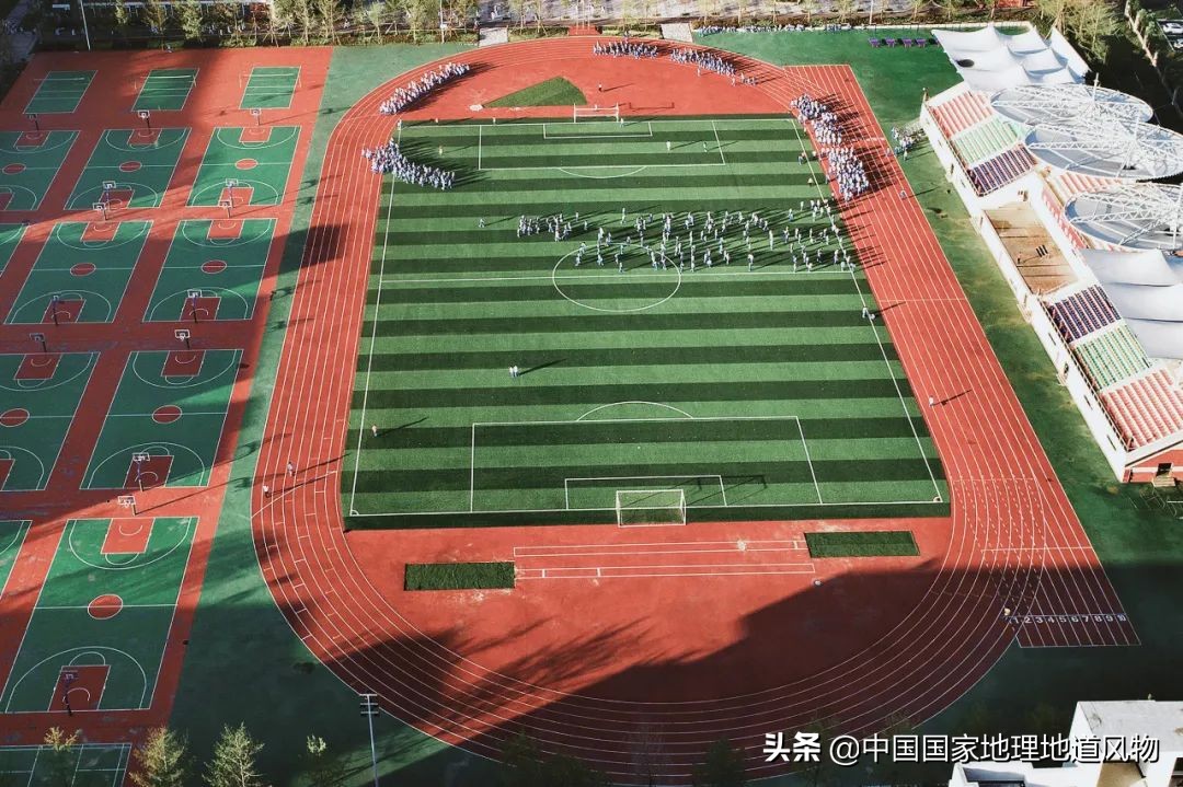 李子柒绵阳的吗,李子柒深山隐居