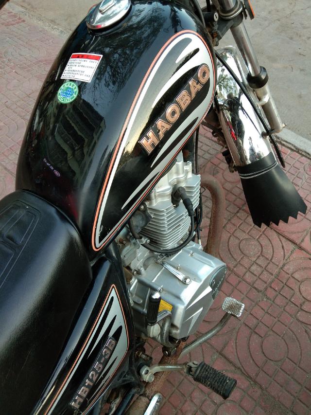 摩托车油箱有锈不清除可继续用吗,摩托车油箱沙眼漏油怎么补