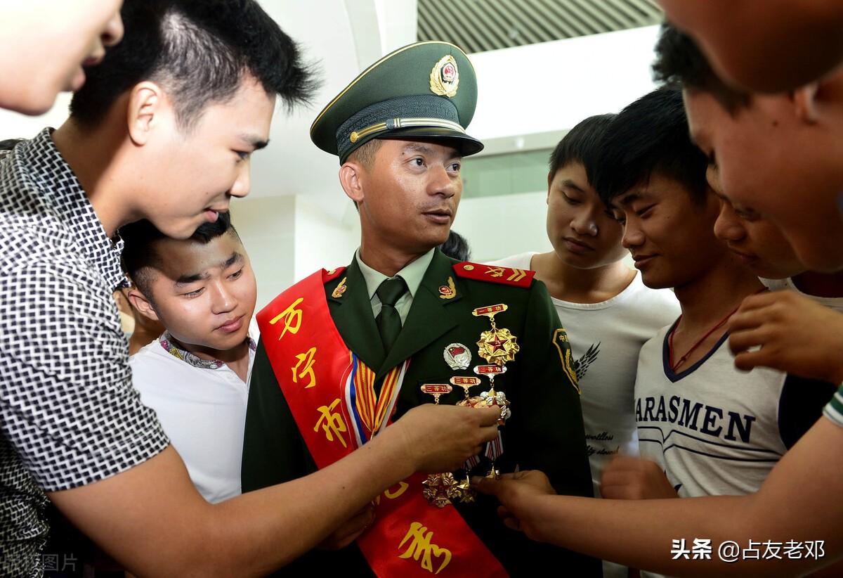 退役军人什么时候可以穿军装,刚退役的军人可以穿军装吗