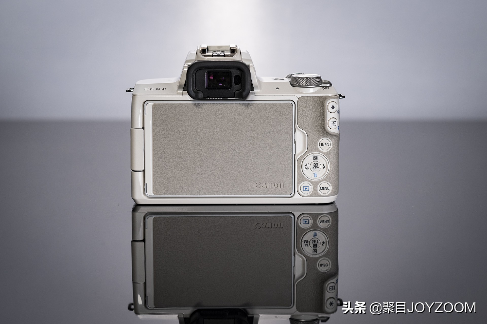 介绍一款aps-c画幅单反相机,新手值得买apsc画幅的相机吗