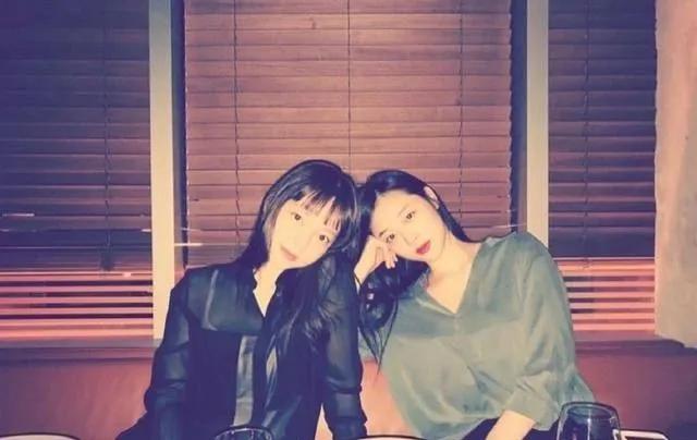 崔雪莉具荷拉是什么关系,崔雪莉具荷拉是什么组合