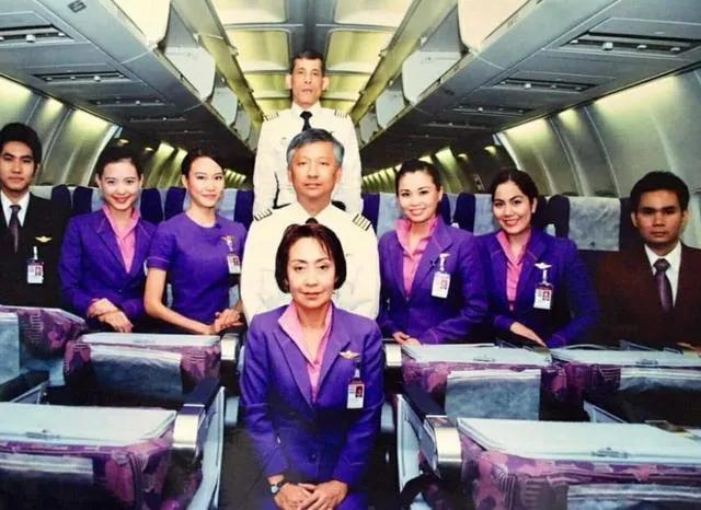 苏提达王后泰王玛哈,泰王玛哈送珠宝