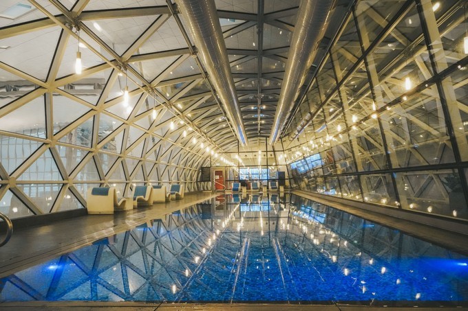 去哥德堡需要带当地钱吗,去卡塔尔必买