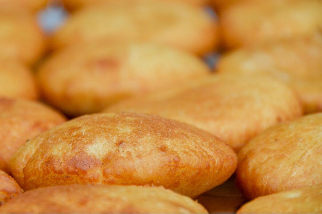 炸糖糕怎么能又鼓又大,炸糖糕糊了怎么办