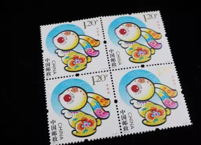 怎么撕邮票最简单,揭邮票的方法