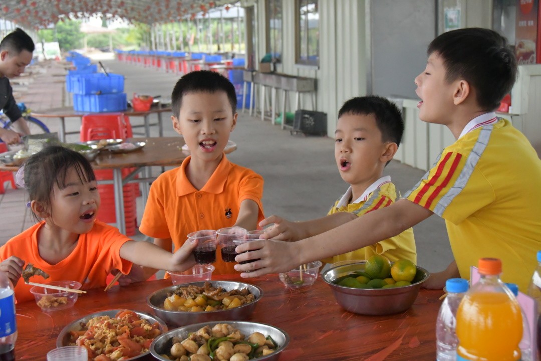 莞师附小407班亲子丨快乐有趣无极限,学习成长看得见