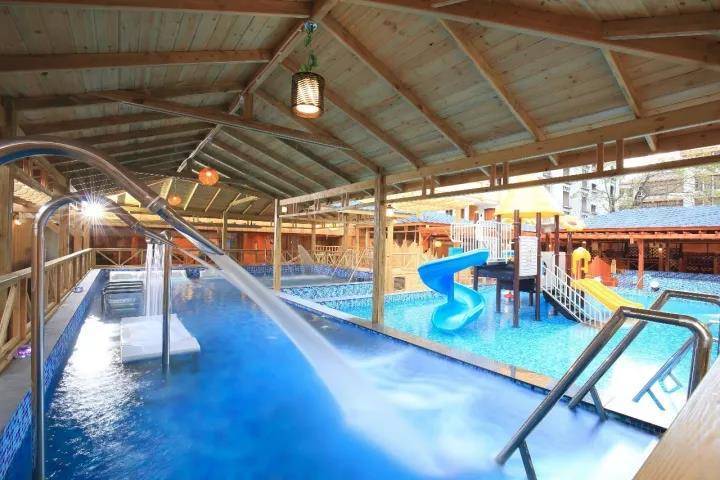 初秋的从化温泉更摄人心魄，2人168=住宿+无限次温泉+桑拿+双早