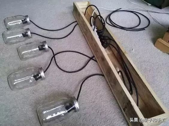 空瓶子当花瓶,空瓶子做花瓶的方法