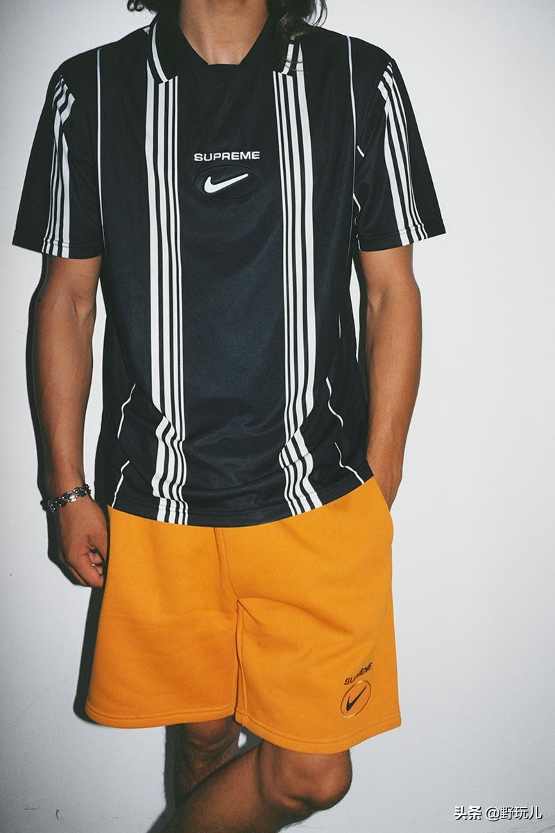 耐克supreme联名两面穿,nikexsupreme双面夹克