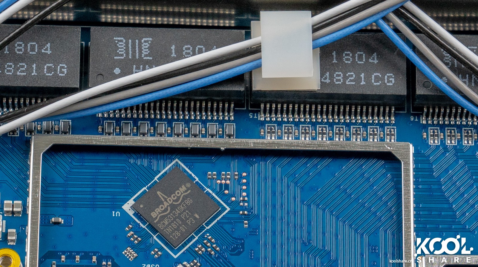 华硕路由器rt-ax86u新款拆解,华硕asusrt-ax68u电竞wifi6路由器