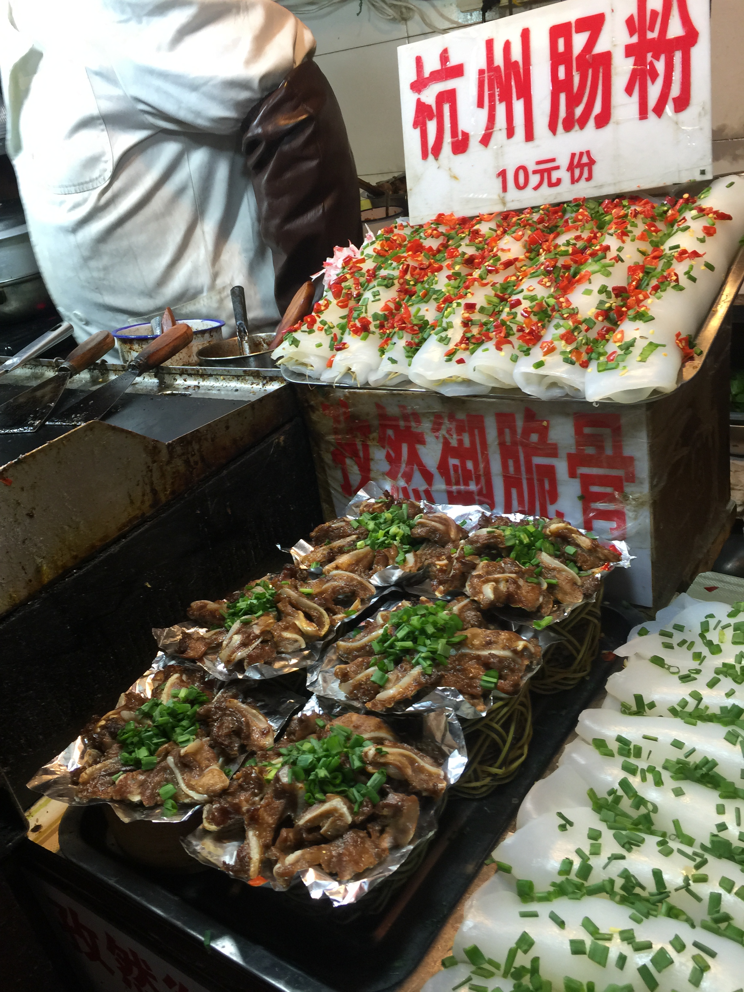 郑鑫绘画成长记录：线描篇（五）校园同学系列——创作