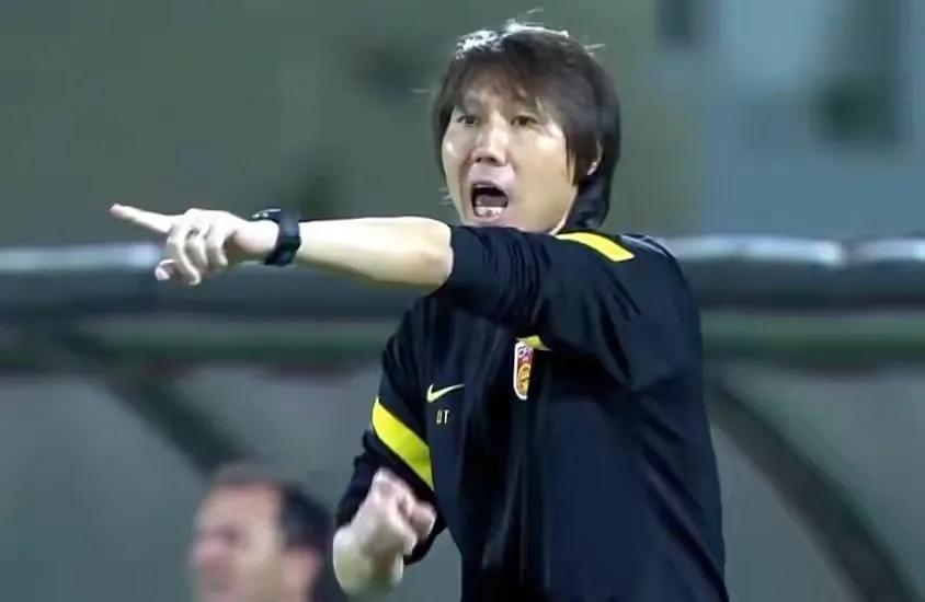 为什么国足老踢不好球,国足为什么踢不出水平