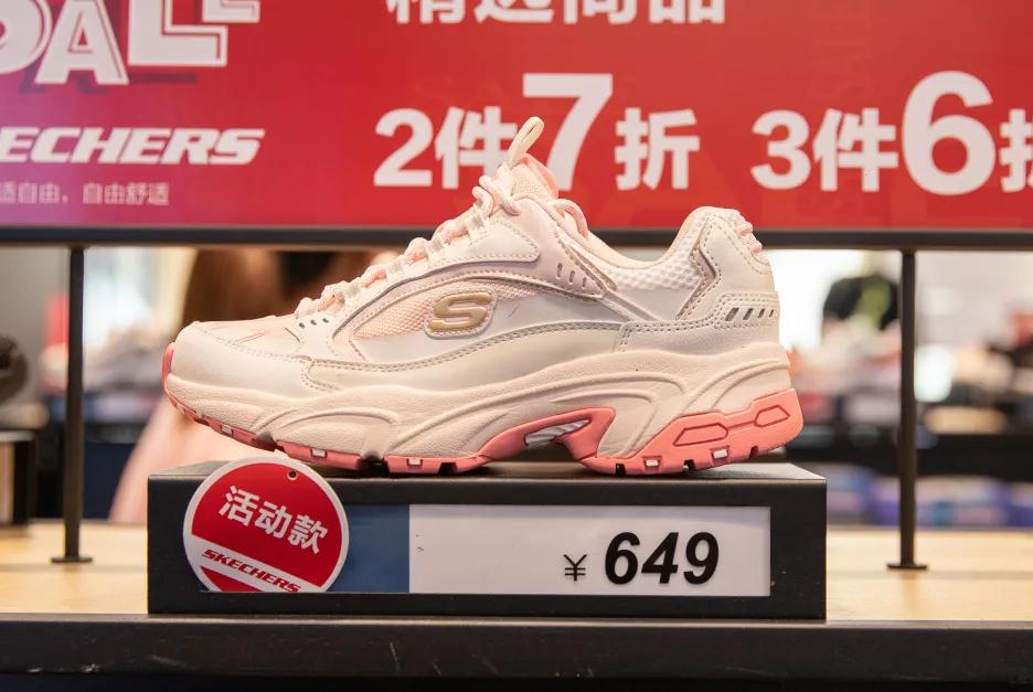 用不着加群拼团！来罗马春天奥莱，做真正的气质名媛