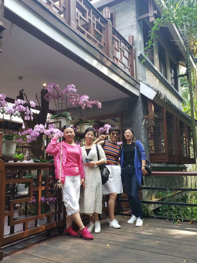 三亚冲浪旅行攻略,去三亚旅游看海