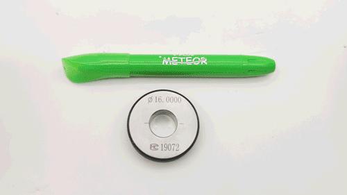 18款儿童蜡笔、油画棒测评：百年品牌居然这么难用？