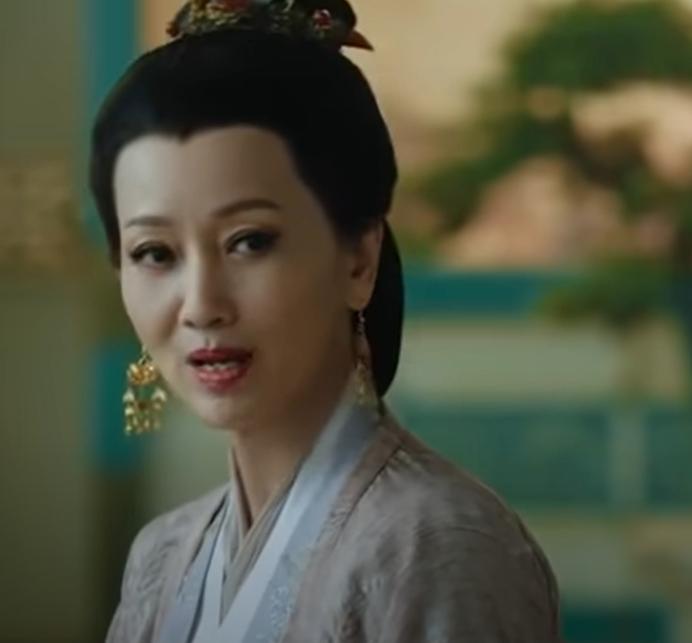 每个女人心里都一个明星梦,每个女孩都有一个明星梦后续