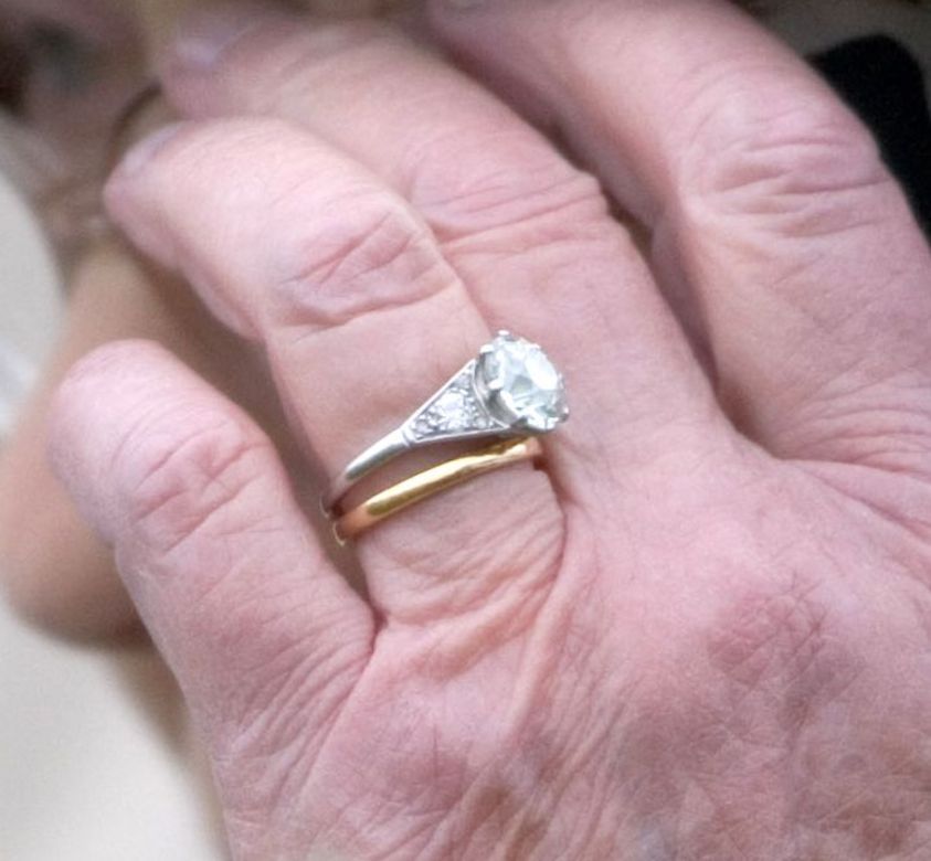 英国王室历代婚戒,王室钻石戒指