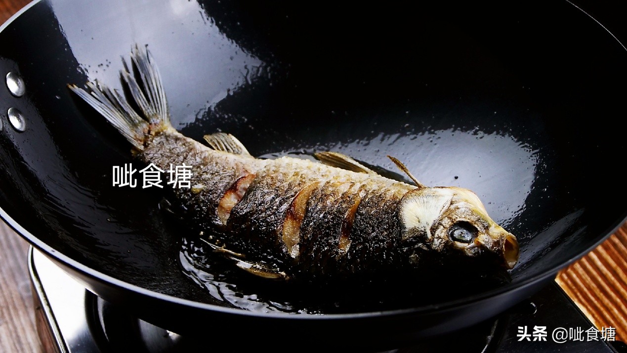 开锅失败了锅底粘怎么补救,如何正确的开锅养锅