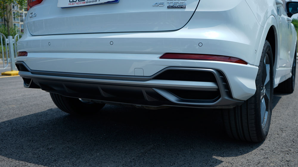 奥迪q345tfsiquattro,奥迪q335tfsi时尚动感型测评