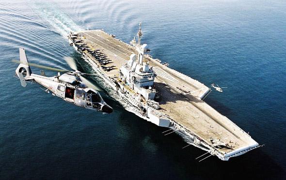003型航空母舰最新进展,美国现有几艘航空母舰在世界各地