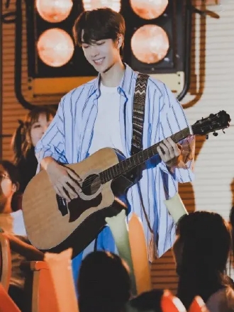 2020智族gq年度人物盛典王一博,gq王一博照片