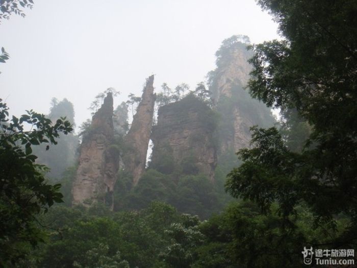 张家界凤凰五日游线路攻略最新版,张家界凤凰七日游详细攻略