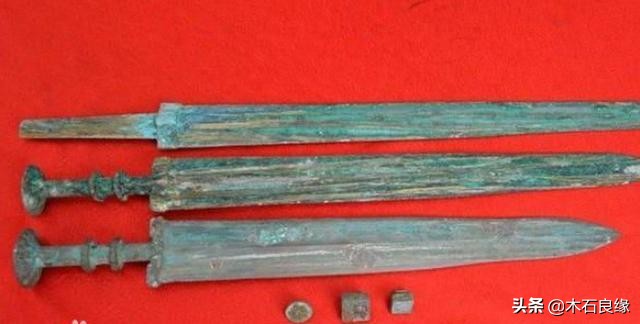 秦始皇的兵马俑出土了多少青铜剑,秦始皇青铜剑十大未解之谜