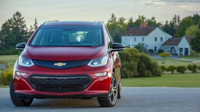 汽车界的“博尔特”，短小两厢，开起来却让人想起高尔夫GTI