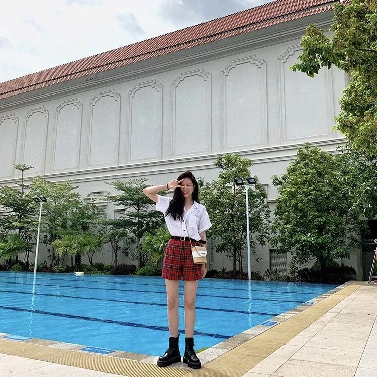 娱乐圈的小花有哪些,娱乐圈里的小花